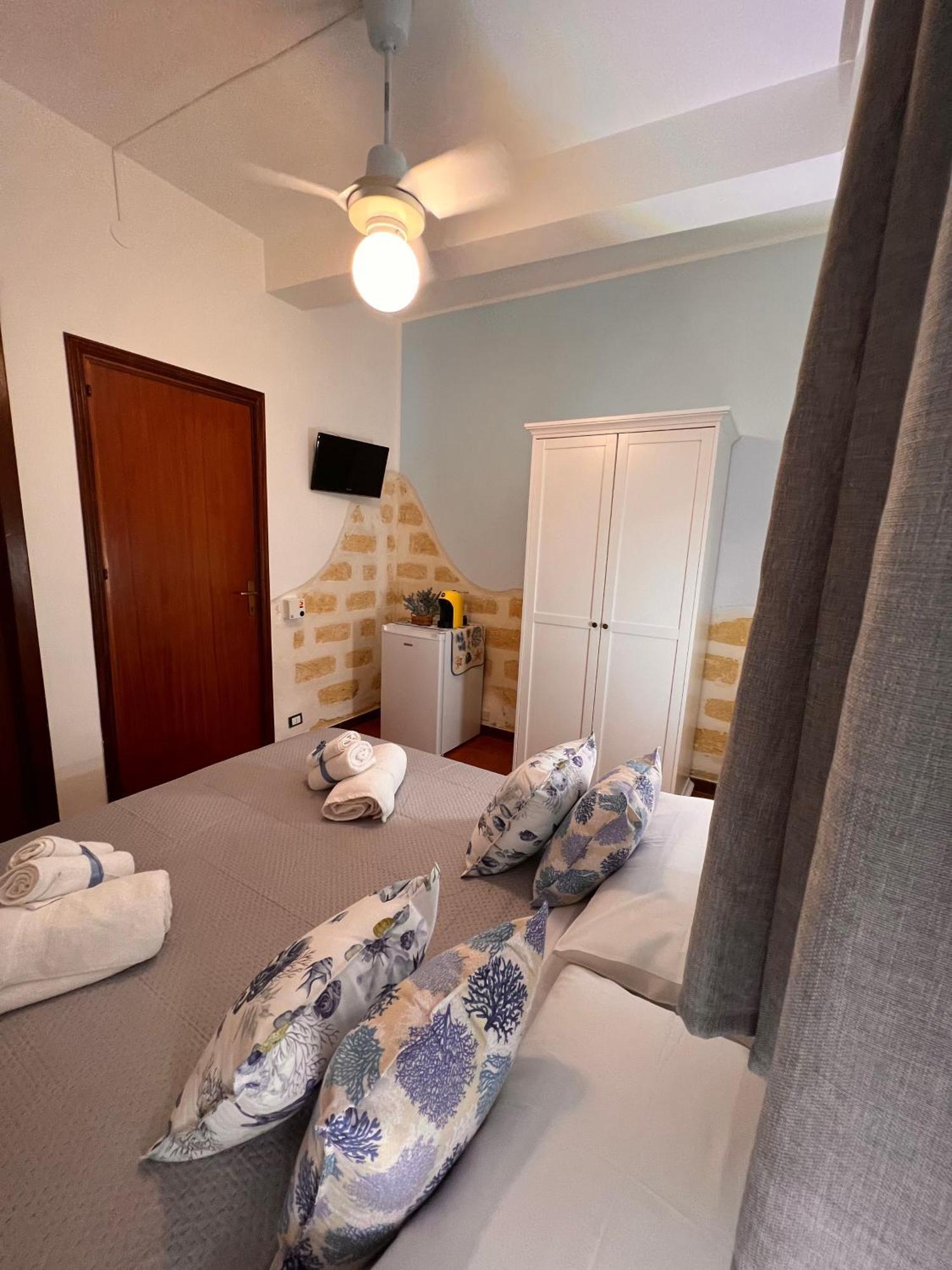 Celeste Rooms San Vito Lo Capo Exterior photo